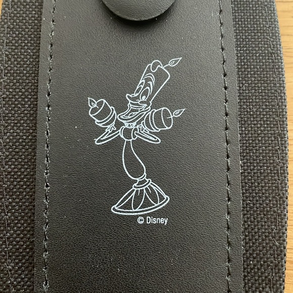 Disney Store Cast Exclusive Be Our Guest Lumiere Luggage Tag-NEW - Picture 3 of 11